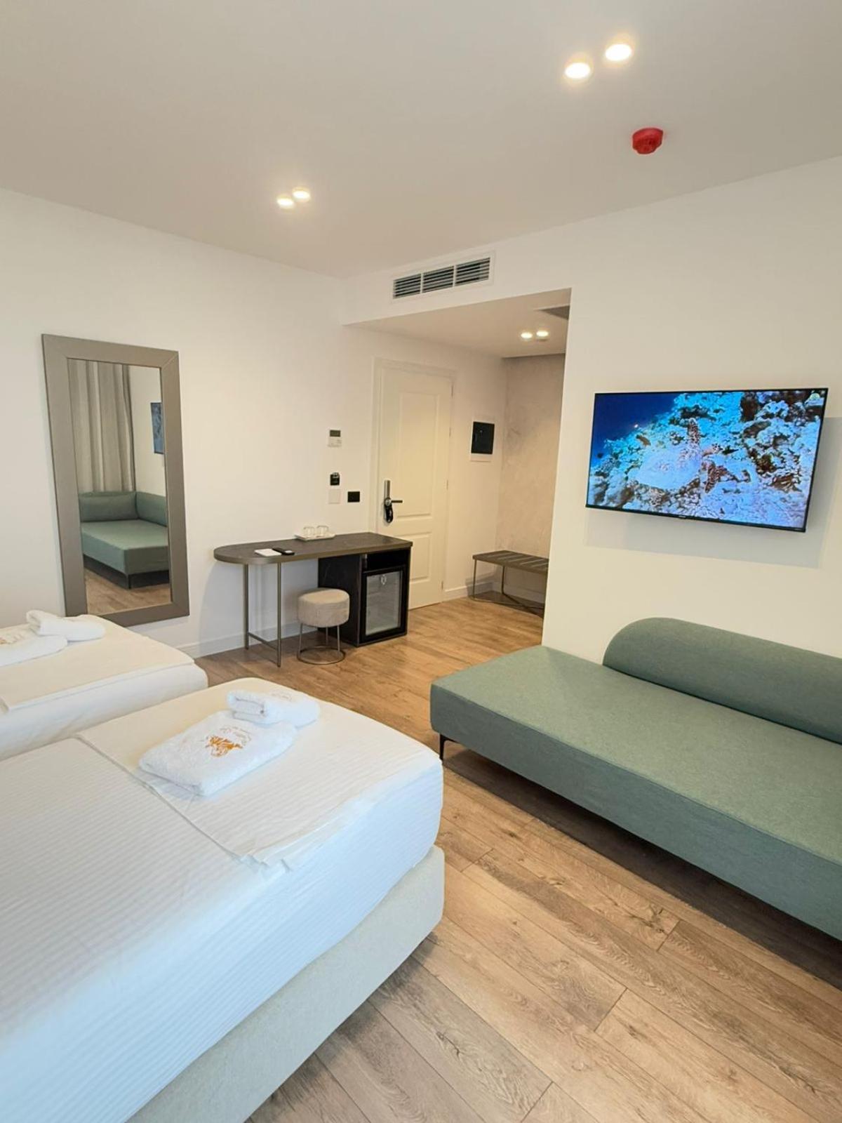 The Queen's Lion Premium Hotel Saranda