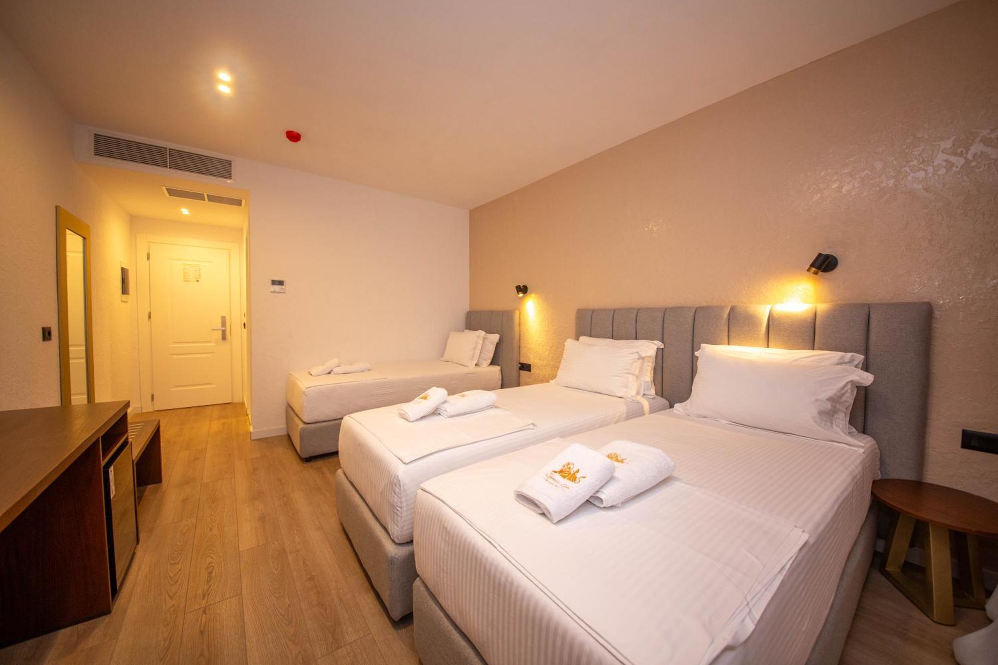 Hotel The Queen's Lion Premium Saranda